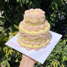 Cargar imagen en el visor de la galería, BABY CAKE (2-3 porciones)