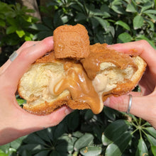 Cargar imagen en el visor de la galería, PAN DE MUERTO RELLENO (x4)
