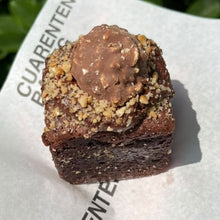 Cargar imagen en el visor de la galería, BROWNIES &amp; BLONDIES
