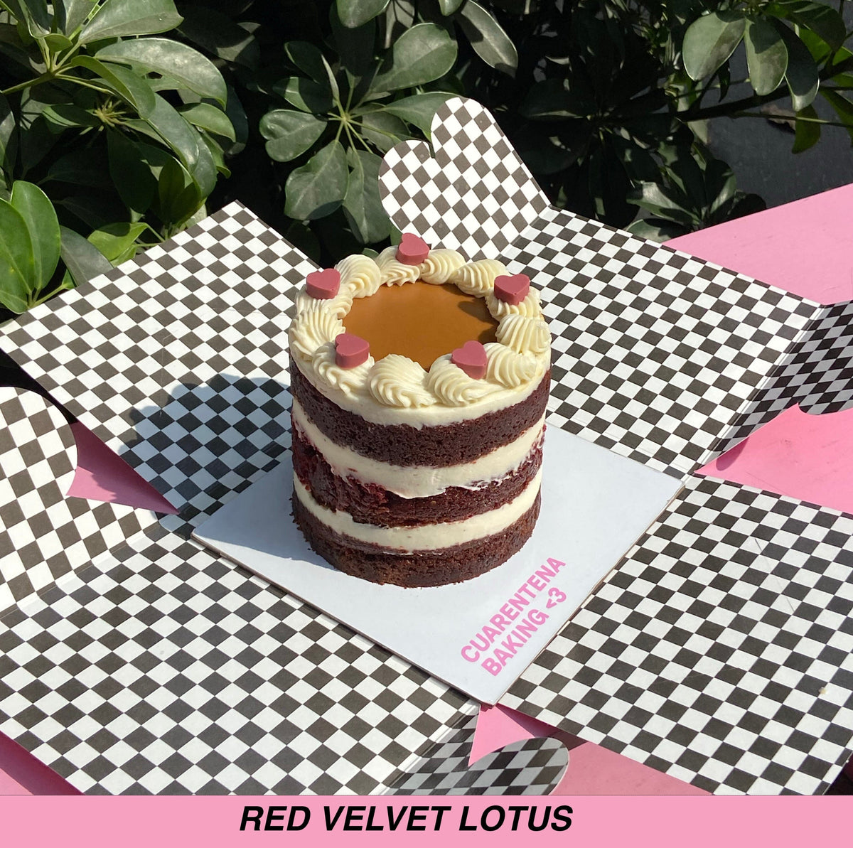 NAKED CAKE