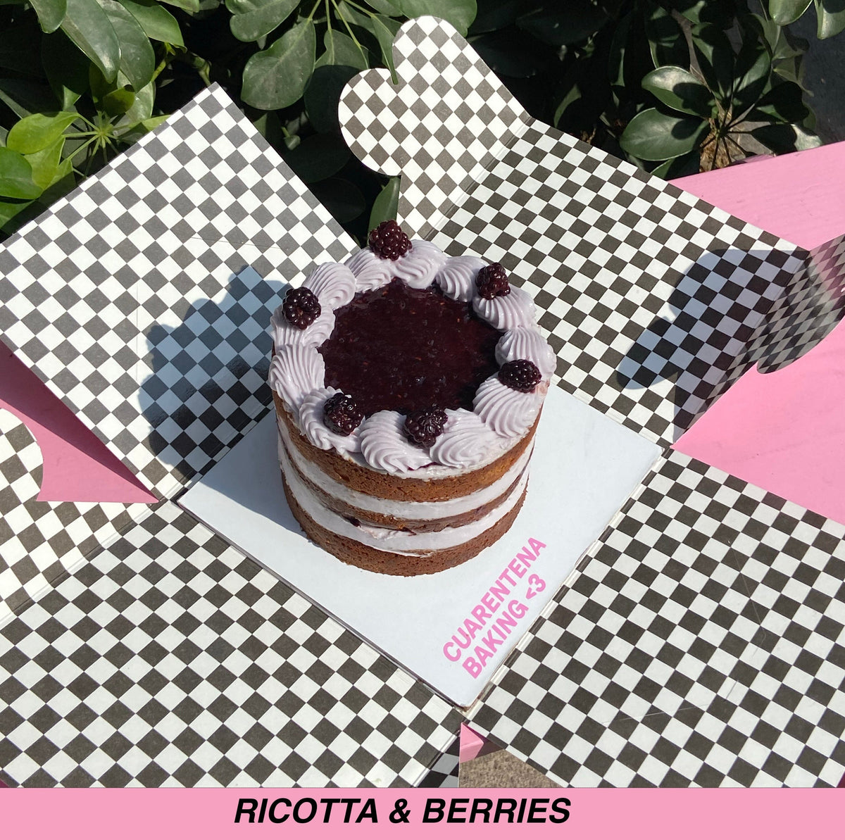 NAKED CAKE